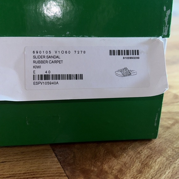 Mens Pre Loved Bottega Veneta Rubber Slider Sandal SIZE 40 PRICE IS FINAL - Picture 5 of 6